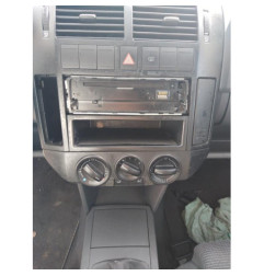 Leve vitre electrique avant droit VOLKSWAGEN POLO 4