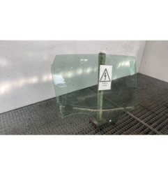 Vitre arriere droit RENAULT CLIO 5