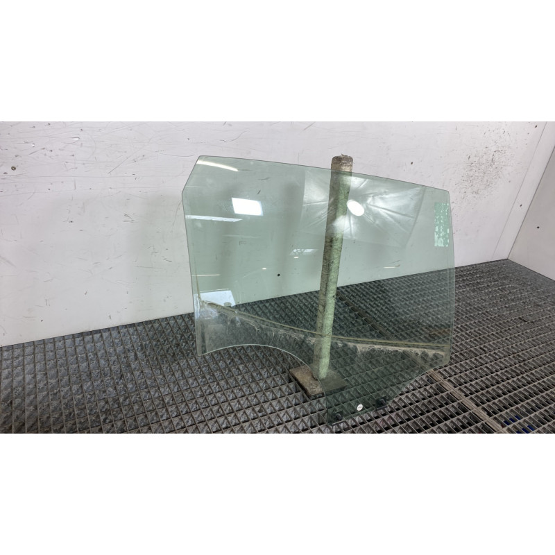 Vitre arriere droit RENAULT CLIO 5 Photo n°5