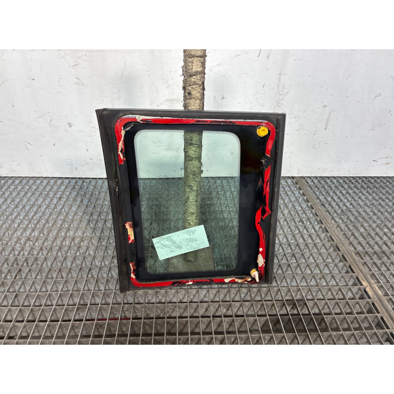 Custode arriere droit FIAT PANDA 2 Photo n°1