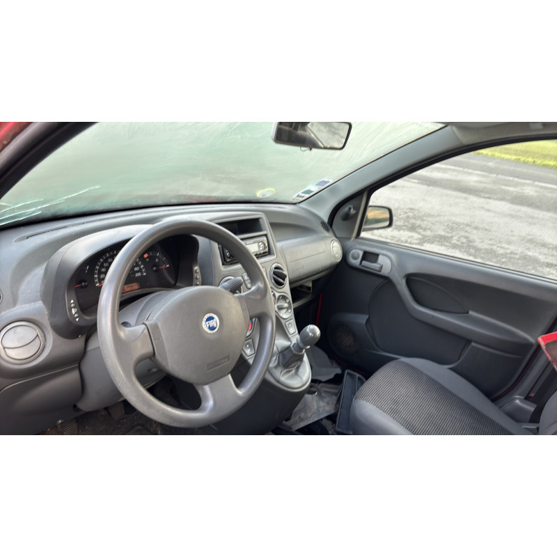 Custode arriere droit FIAT PANDA 2 Photo n°14