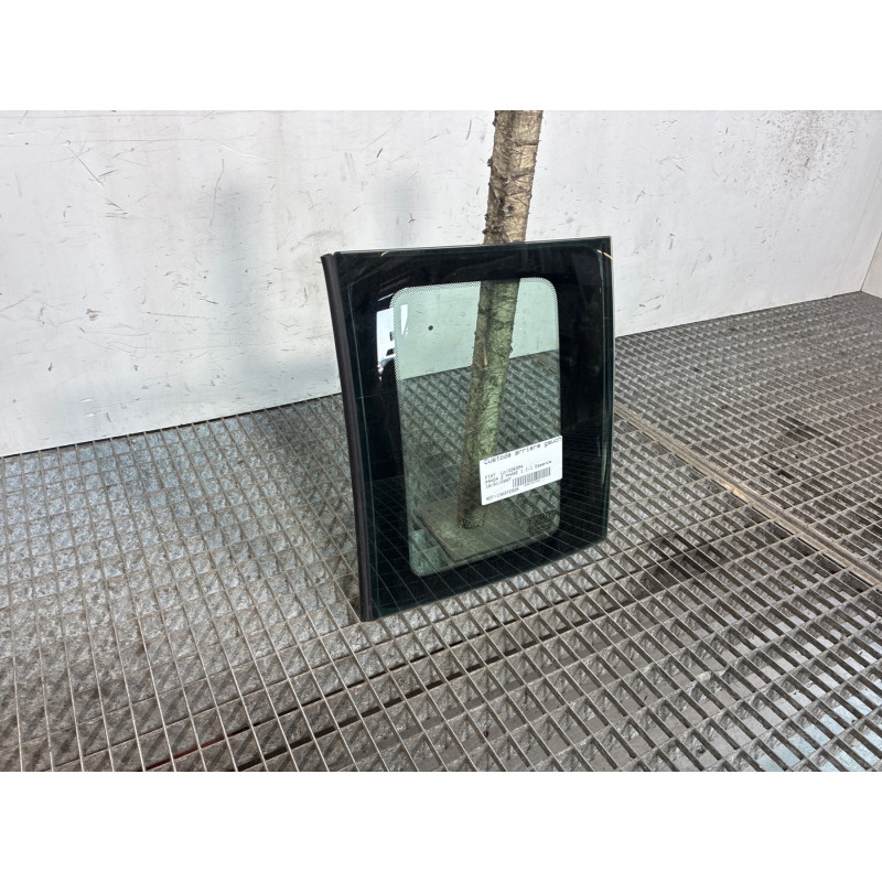 Custode arriere gauche FIAT PANDA 2 Photo n°1