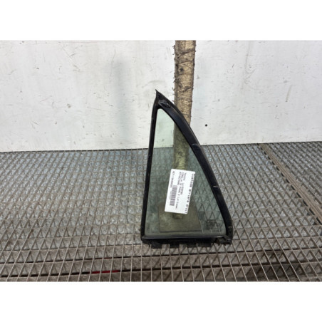 Custode arriere droit (porte) TOYOTA COROLLA 10 Photo n°1