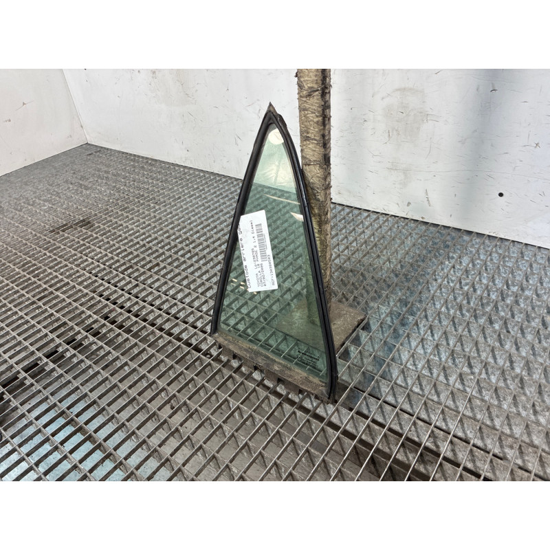 Custode arriere gauche (porte) TOYOTA COROLLA 10 Photo n°2