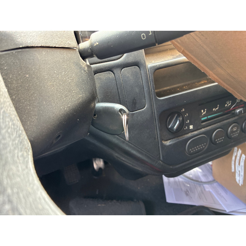 Custode arriere droit PEUGEOT 106 Photo n°19