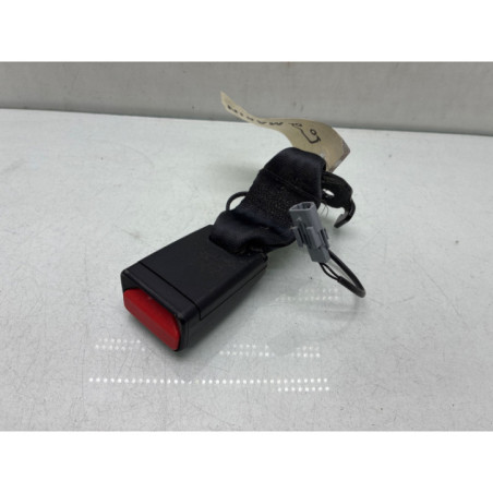 Attache ceinture arriere droit RENAULT CLIO 5