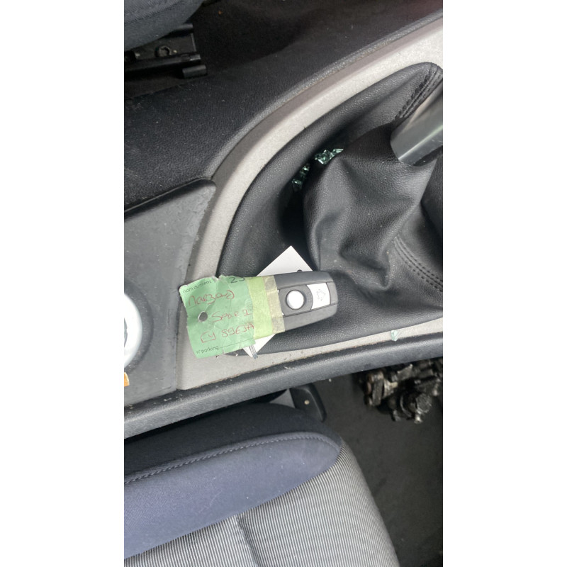 Custode arriere gauche (porte) BMW SERIE 1 E87 Photo n°15
