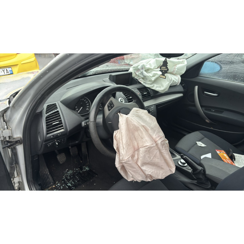 Custode arriere gauche (porte) BMW SERIE 1 E87 Photo n°20