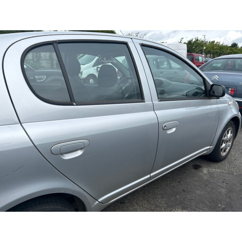 Bloc ABS (freins anti-blocage) TOYOTA YARIS 1 Photo n°5