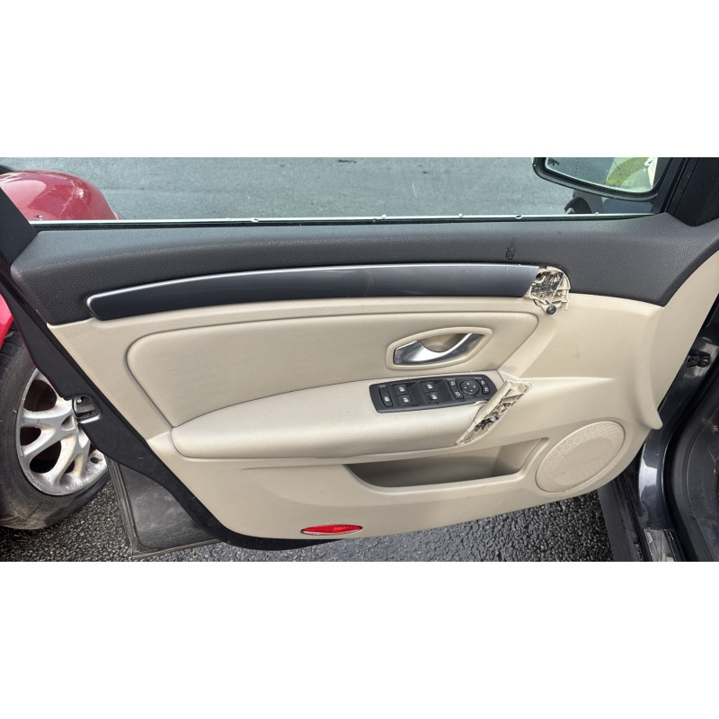 Serrure avant gauche RENAULT LAGUNA 3 Photo n°18