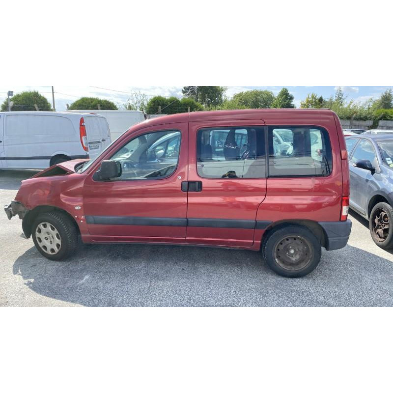 Vitre avant droit PEUGEOT PARTNER 1 Photo n°12