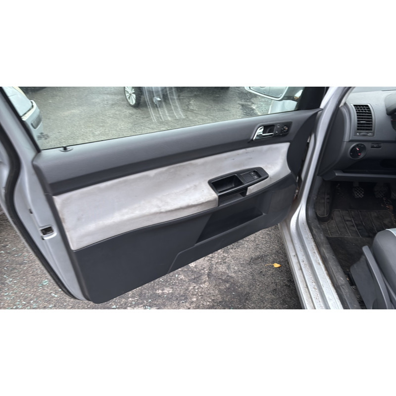 Feu arriere principal droit (feux) VOLKSWAGEN POLO 4 Photo n°12