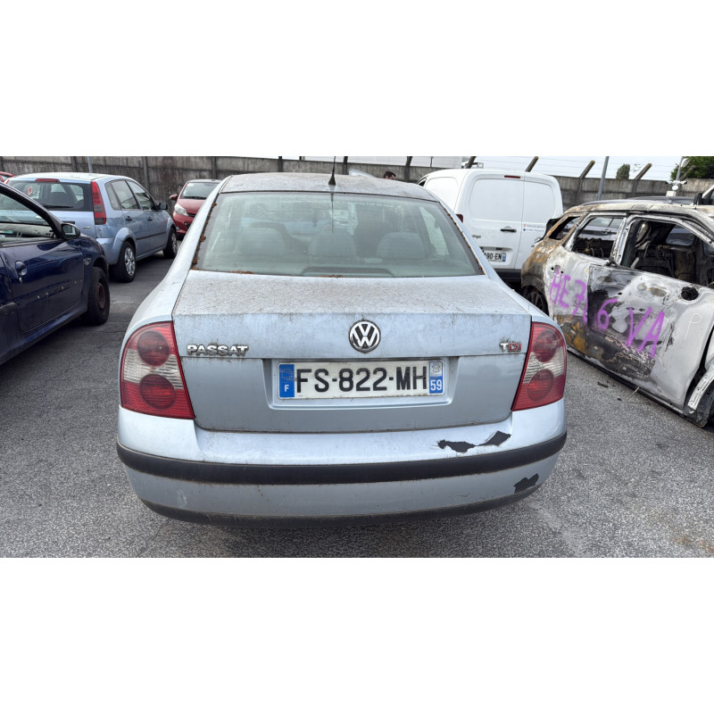 Feu arriere principal droit (feux) VOLKSWAGEN PASSAT 4 Photo n°12