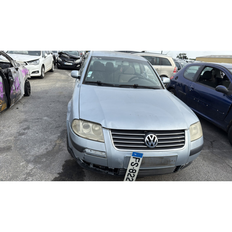 Feu arriere principal gauche (feux) VOLKSWAGEN PASSAT 4 Photo n°15