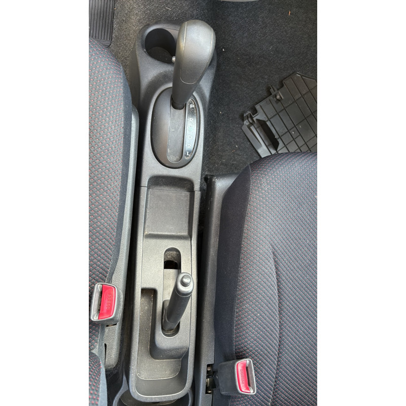 Feu arriere principal droit (feux) DAIHATSU SIRION 2 Photo n°18