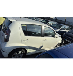 Malle/Hayon arriere DAIHATSU SIRION 2