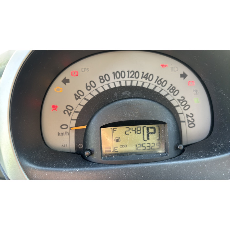 Malle/Hayon arriere DAIHATSU SIRION 2 Photo n°20