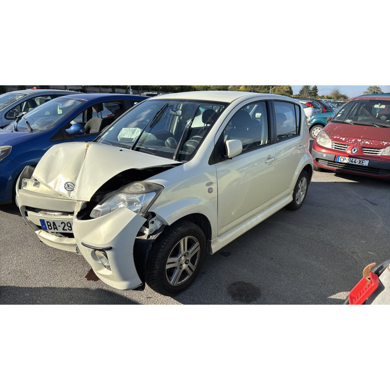 Porte arriere droit DAIHATSU SIRION 2 Photo n°4