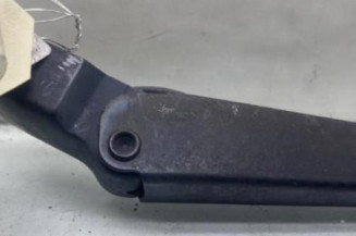 Bras essuie glace avant gauche FORD FIESTA 4