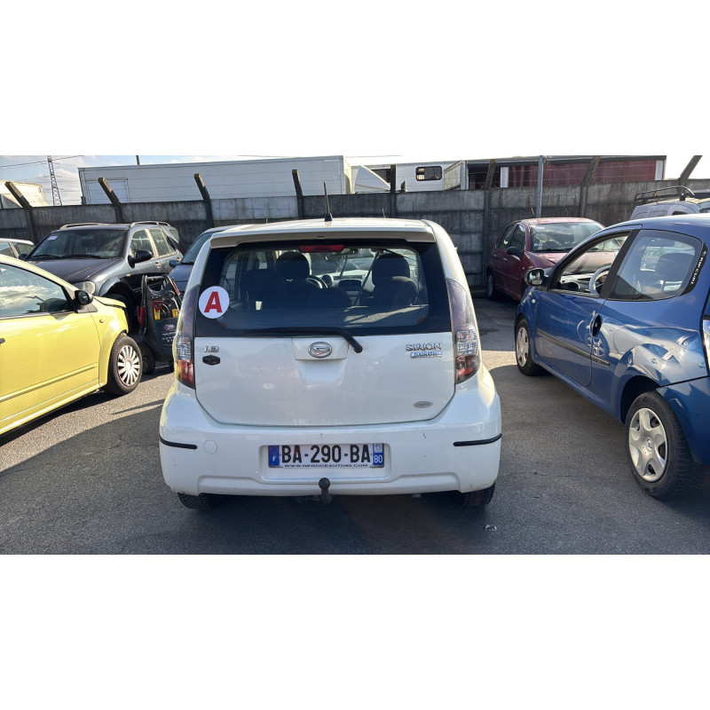 Porte avant gauche DAIHATSU SIRION 2 Photo n°8