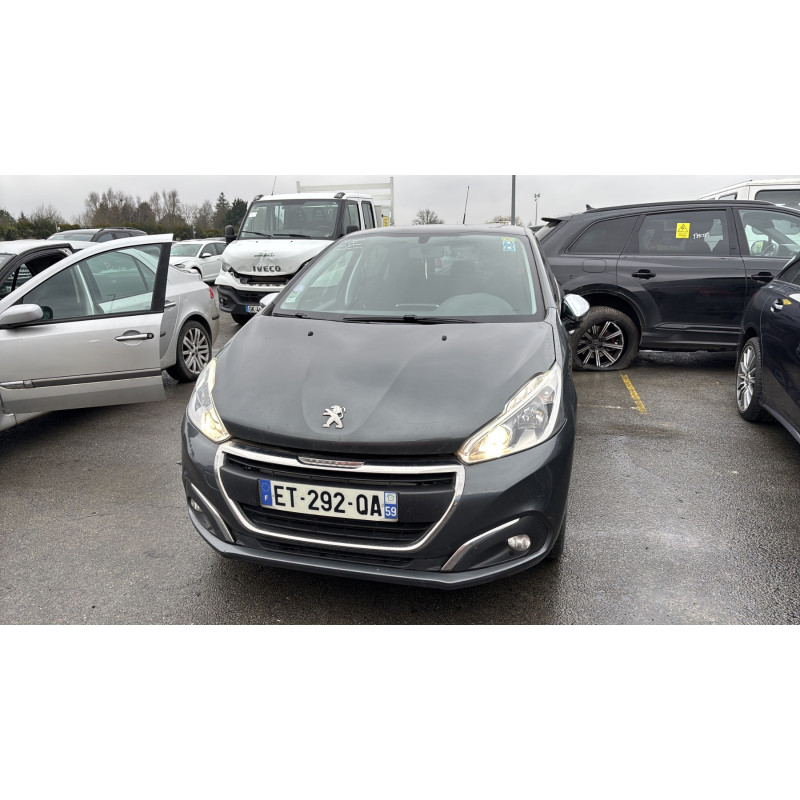 Feu arriere principal gauche (feux) PEUGEOT 208 1 Photo n°16