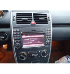 Moteur essuie glace avant MERCEDES CLASSE A 169