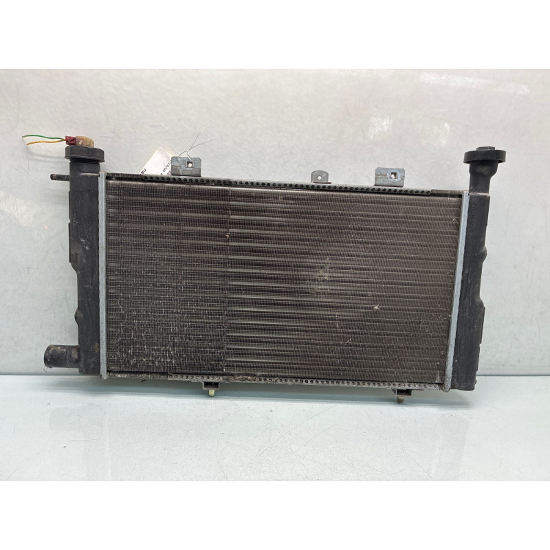 Radiateur eau PEUGEOT 205 Photo n°1