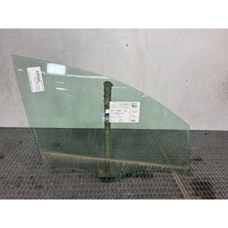 Vitre avant droit RENAULT CLIO 5