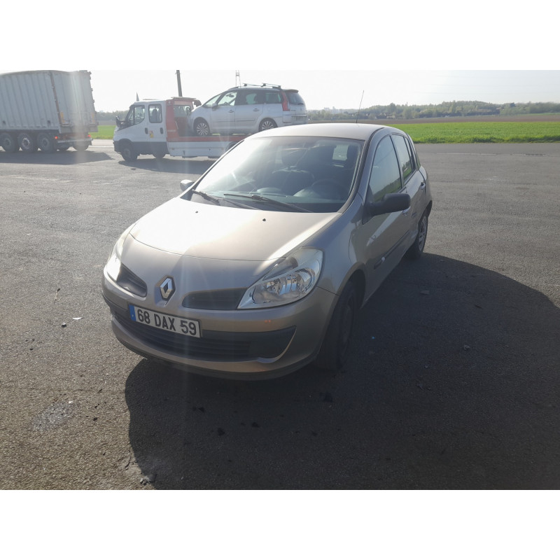 Serrure avant gauche RENAULT CLIO 3 Photo n°9