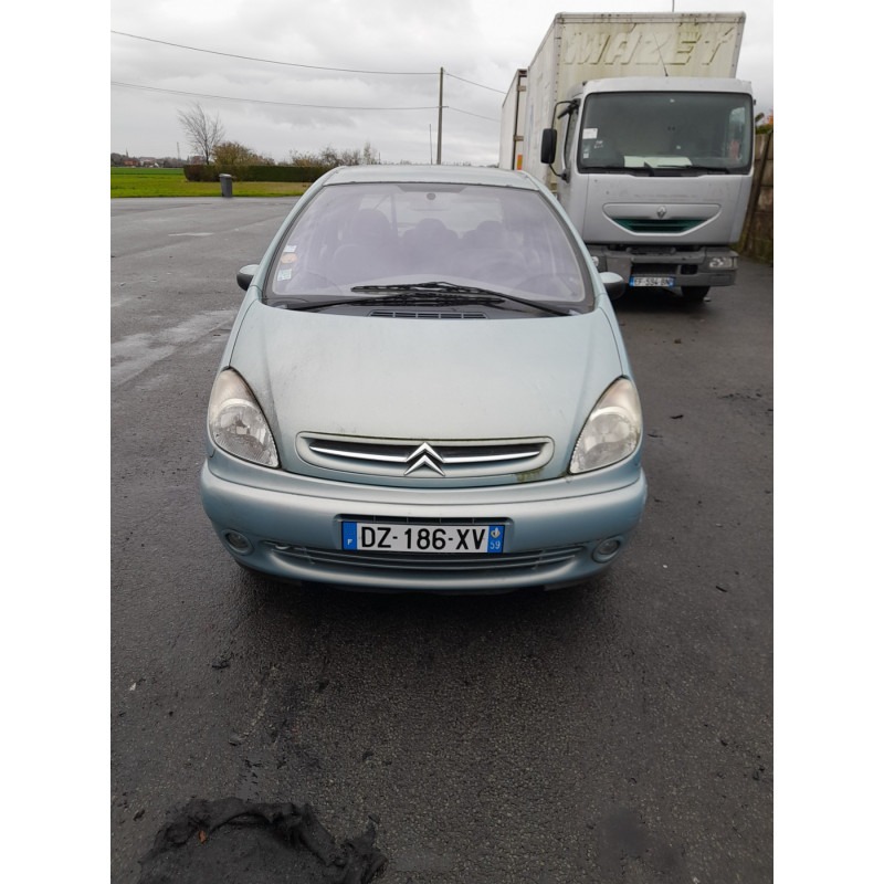 Feu arriere principal gauche (feux) CITROEN XSARA PICASSO Photo n°9