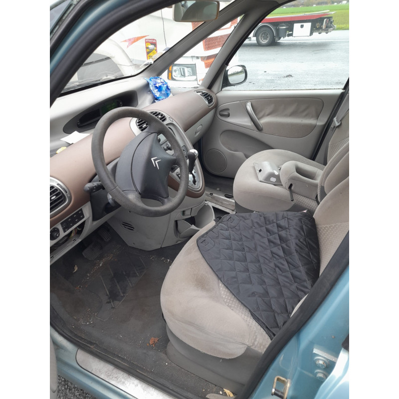 Feu arriere principal gauche (feux) CITROEN XSARA PICASSO Photo n°10