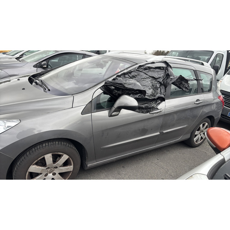 Face avant PEUGEOT 308 1 SW Photo n°17