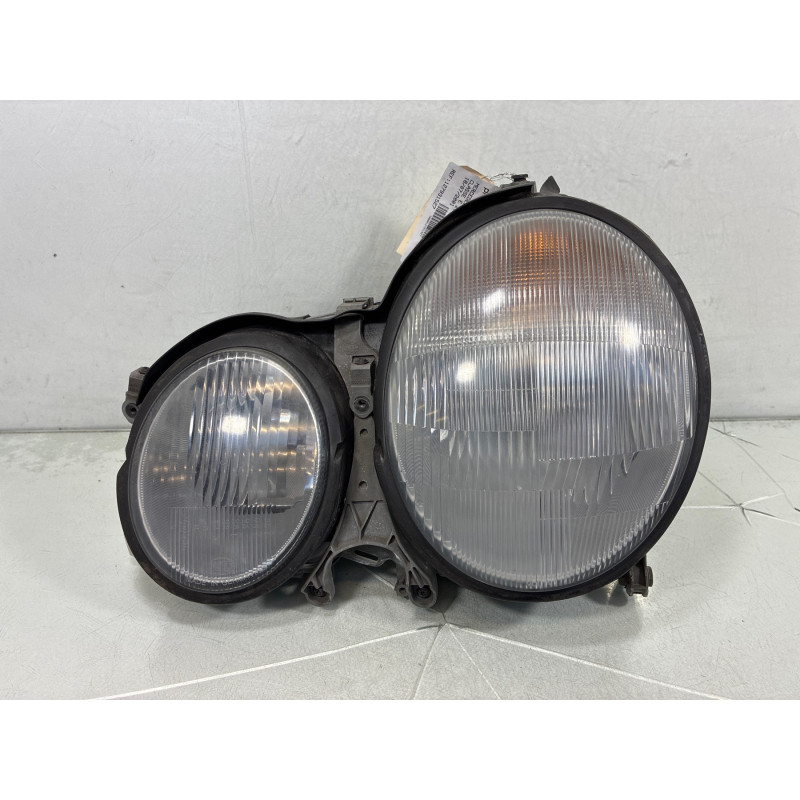 Optique avant principal gauche (feux)(phare) MERCEDES CLASSE E 210 Photo n°5
