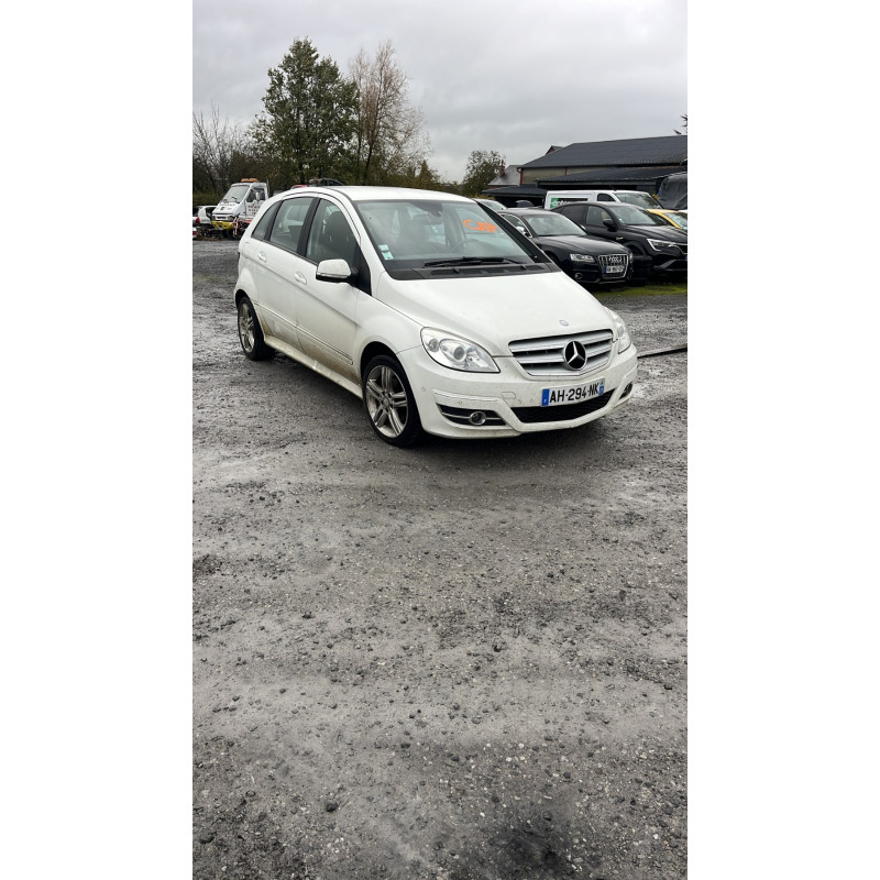 Feu arriere principal gauche (feux) MERCEDES CLASSE B 245 Photo n°5