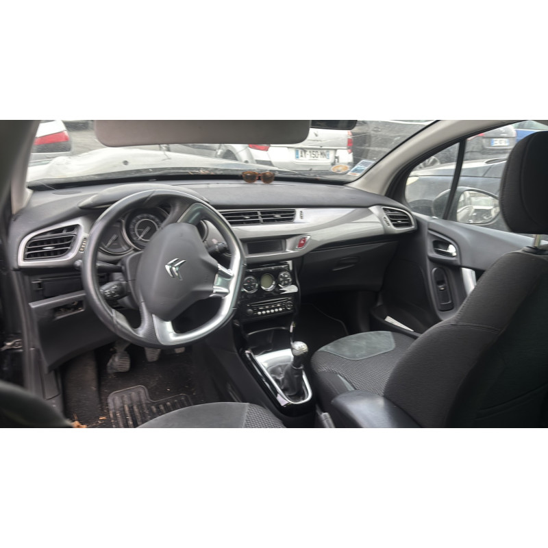 Porte arriere gauche CITROEN C3 2 Photo n°17