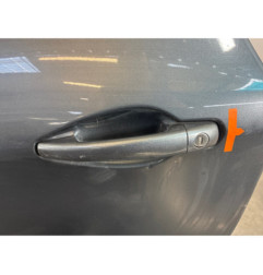 Porte avant gauche PEUGEOT 208 1