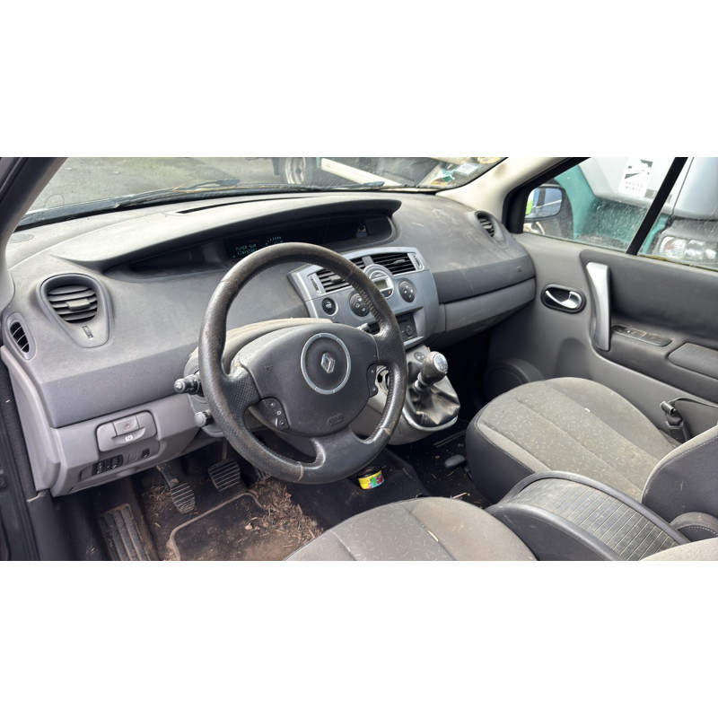 Feu arriere principal droit (feux) RENAULT SCENIC 2 Photo n°16