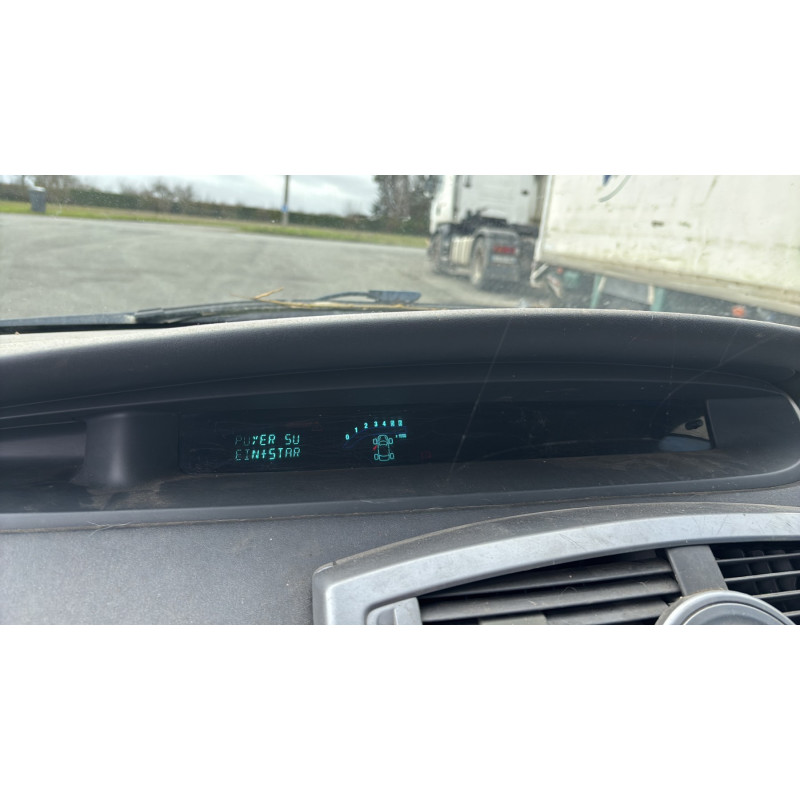 Feu arriere principal gauche (feux) RENAULT SCENIC 2 Photo n°20