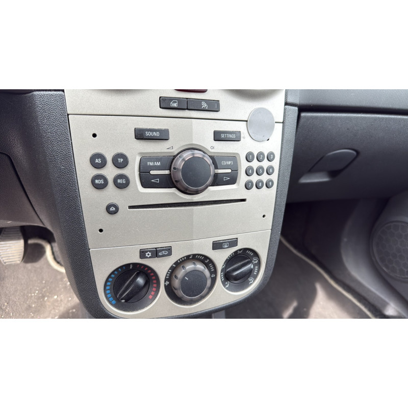 Pare choc avant OPEL CORSA D Photo n°20