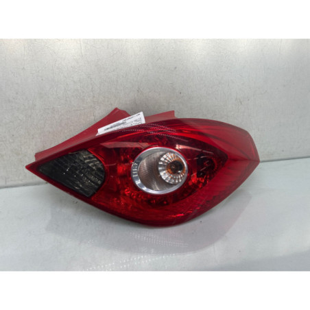 Feu arriere principal droit (feux) OPEL CORSA D Photo n°1