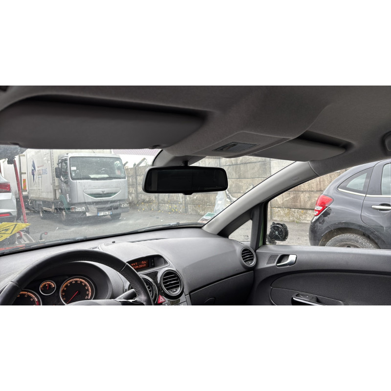 Feu arriere principal droit (feux) OPEL CORSA D Photo n°17
