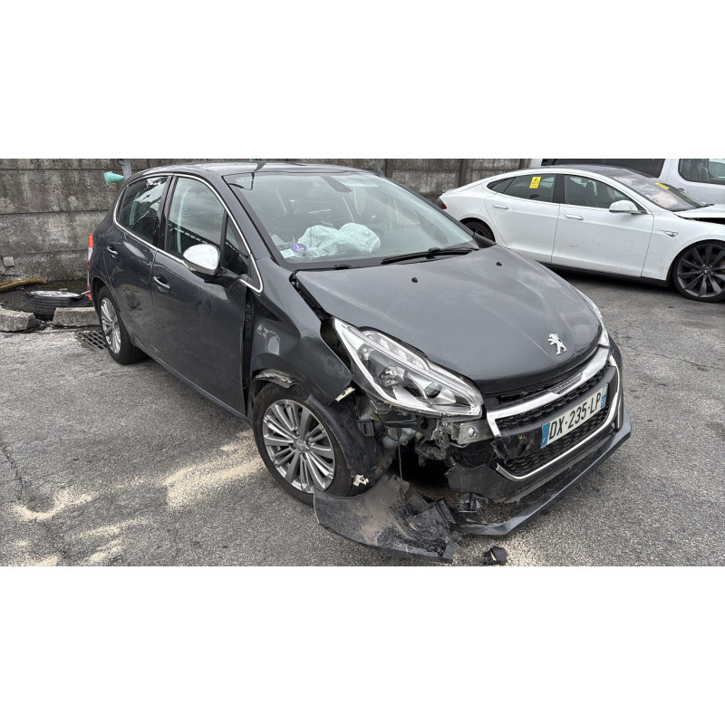 Feu arriere principal droit (feux) PEUGEOT 208 1 Photo n°9