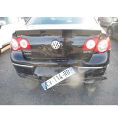 Optique avant principal gauche (feux)(phare) VOLKSWAGEN PASSAT 5