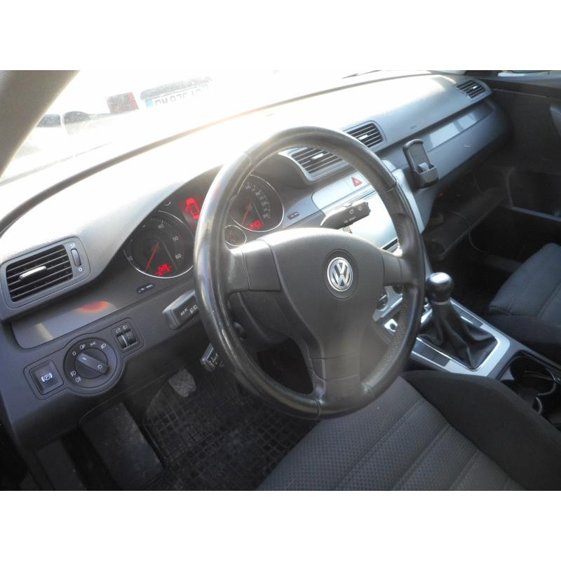 Optique avant principal gauche (feux)(phare) VOLKSWAGEN PASSAT 5 Photo n°8
