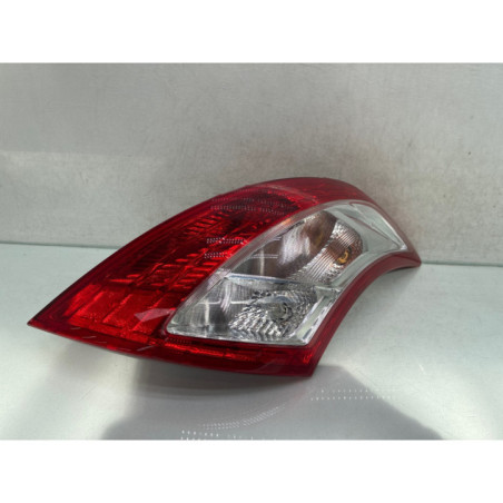Feu arriere principal droit (feux) SUZUKI SWIFT 4 Photo n°1