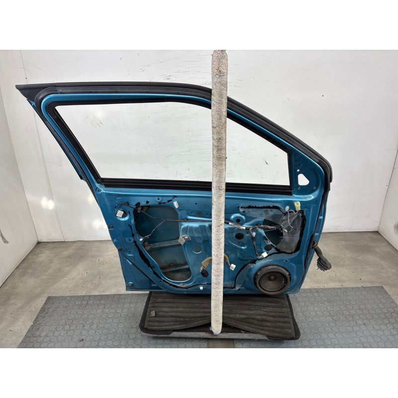 Porte avant gauche SUZUKI SWIFT 4 Photo n°1