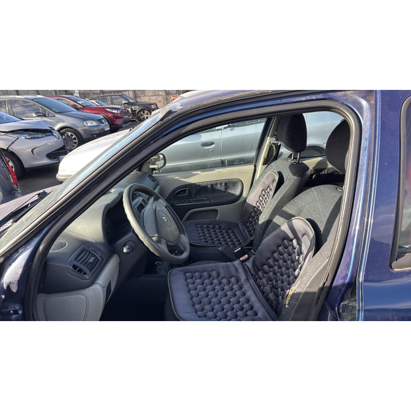 Optique avant principal gauche (feux)(phare) RENAULT CLIO 2 Photo n°16