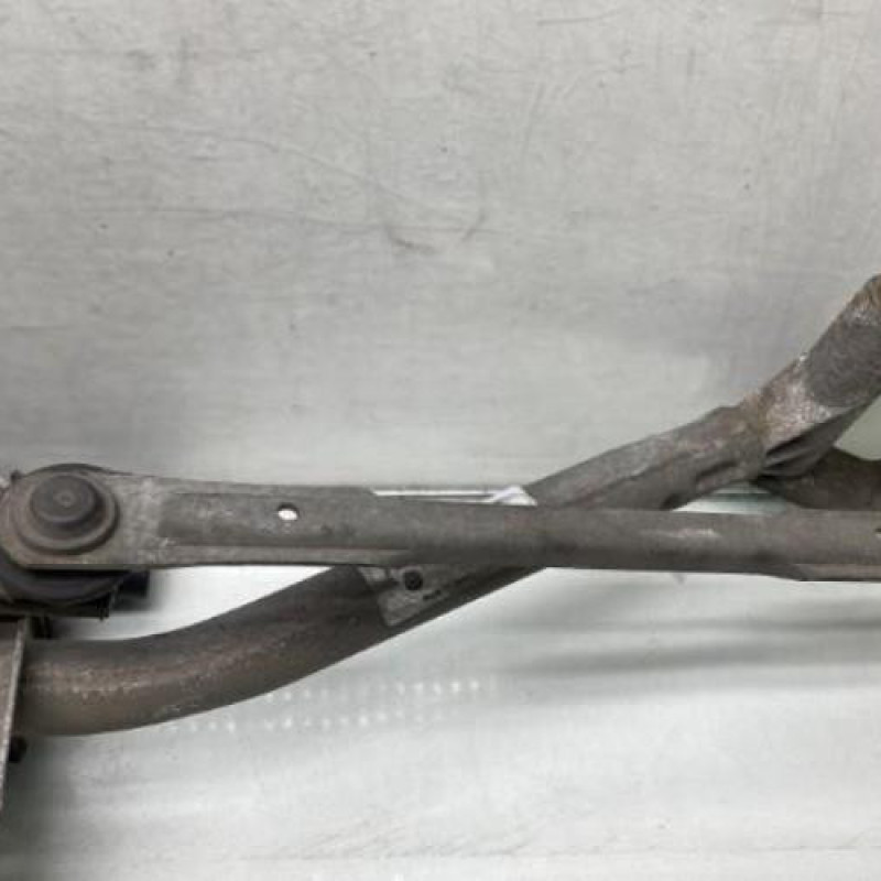 Moteur essuie glace avant VOLKSWAGEN POLO 4 Photo n°3