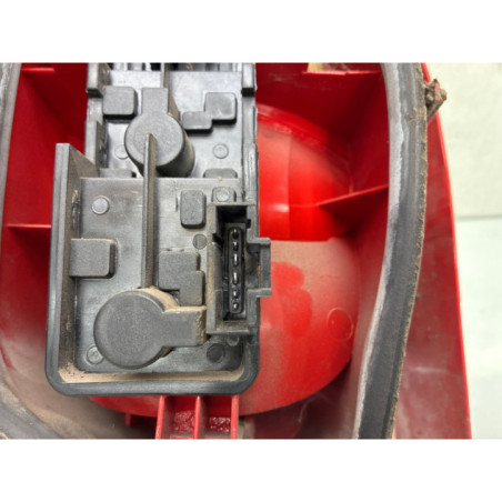 Feu arriere principal droit (feux) CITROEN XSARA PICASSO Photo n°1