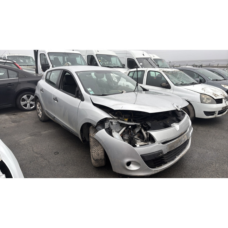 Porte arriere gauche RENAULT MEGANE 3 Photo n°7